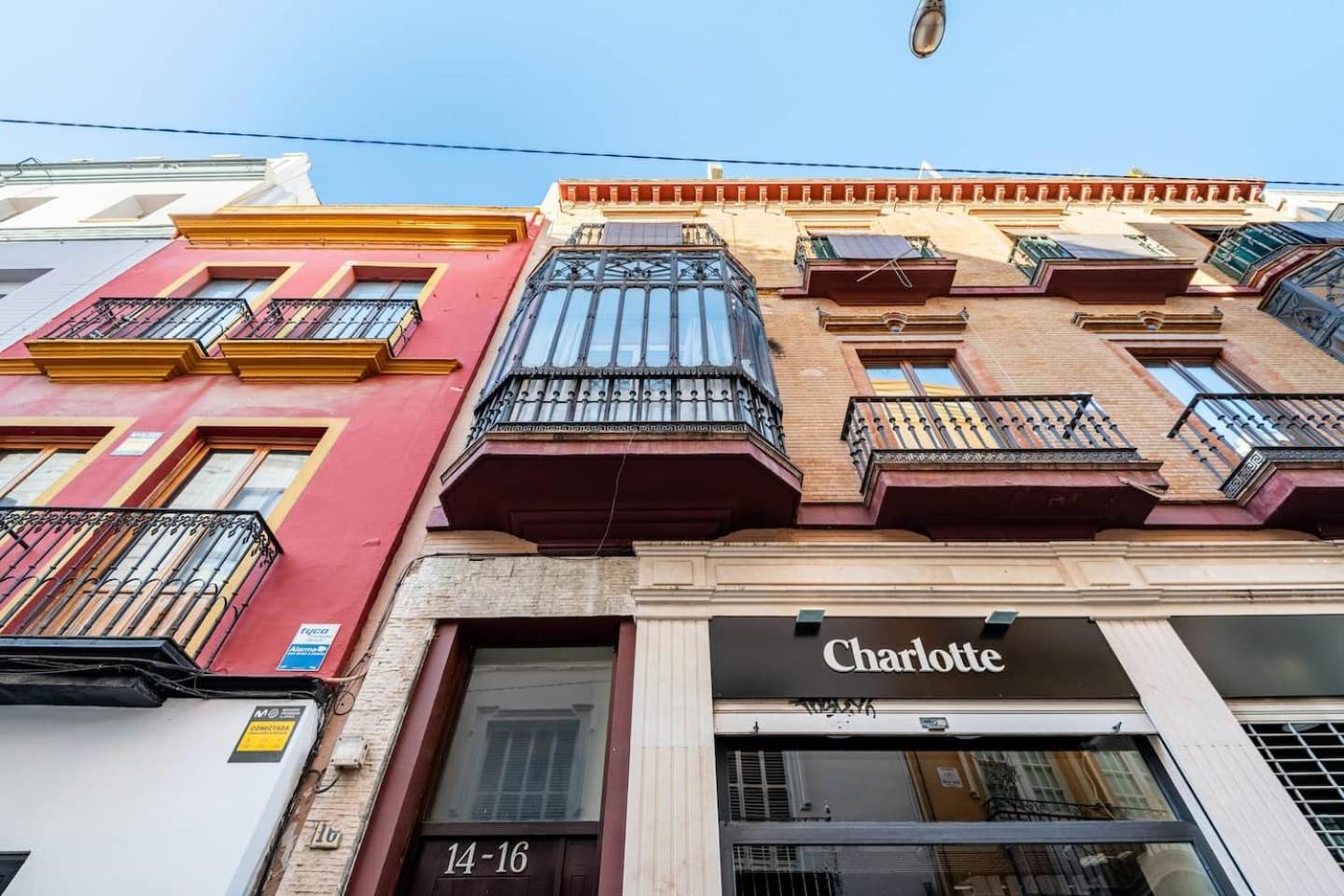 Komodo Sierpes: Bright & Classy Central Apartment Seville Exterior photo