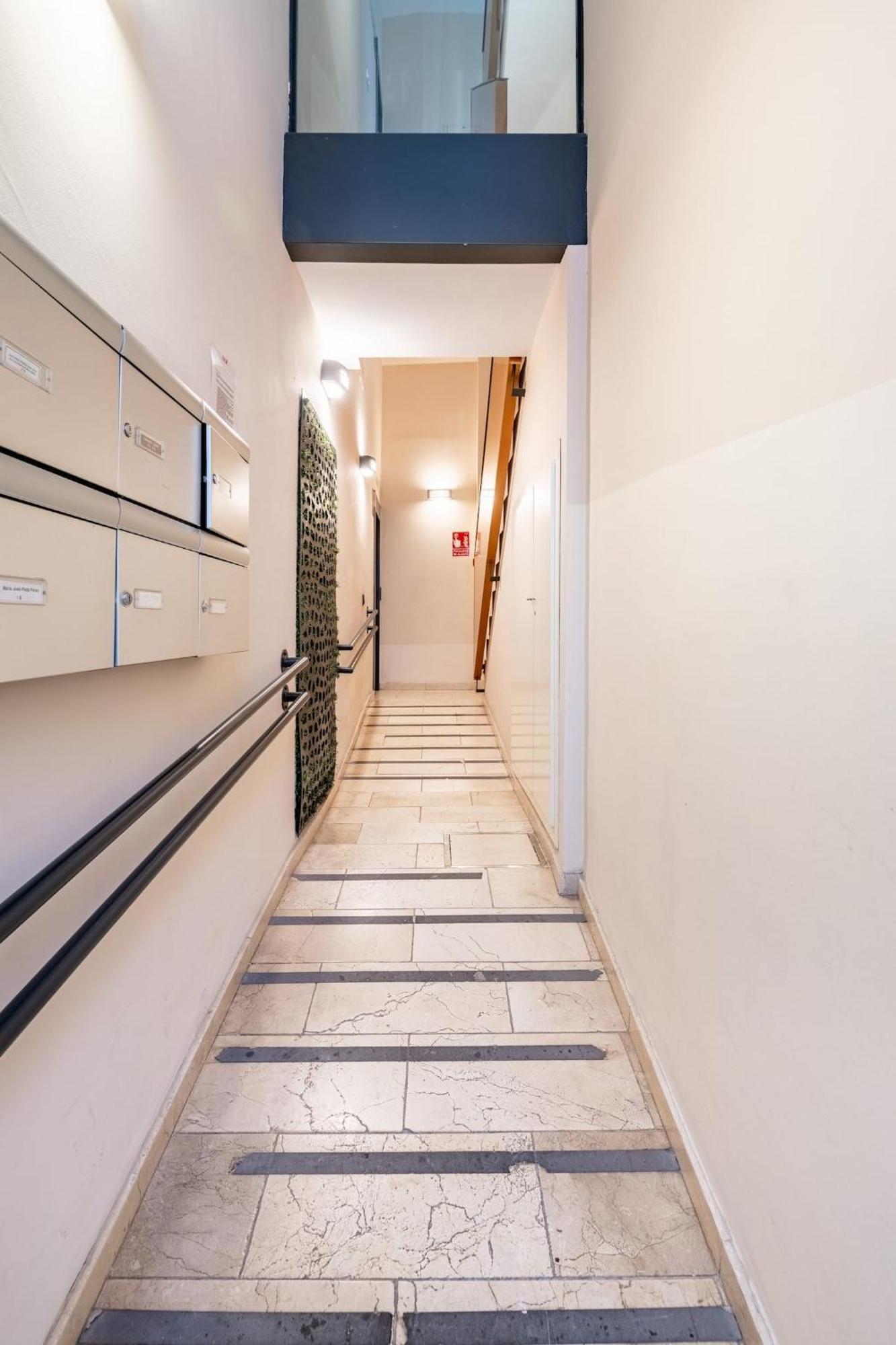 Komodo Sierpes: Bright & Classy Central Apartment Seville Exterior photo
